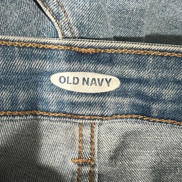 Old Navy Denim Jean Shorts - Picture 5 of 6